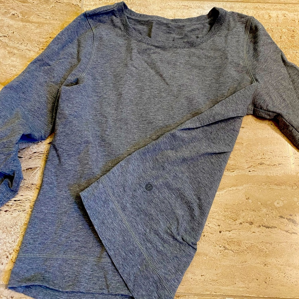 Lululemon Slightly Cropped Performance Crewneck - image 1